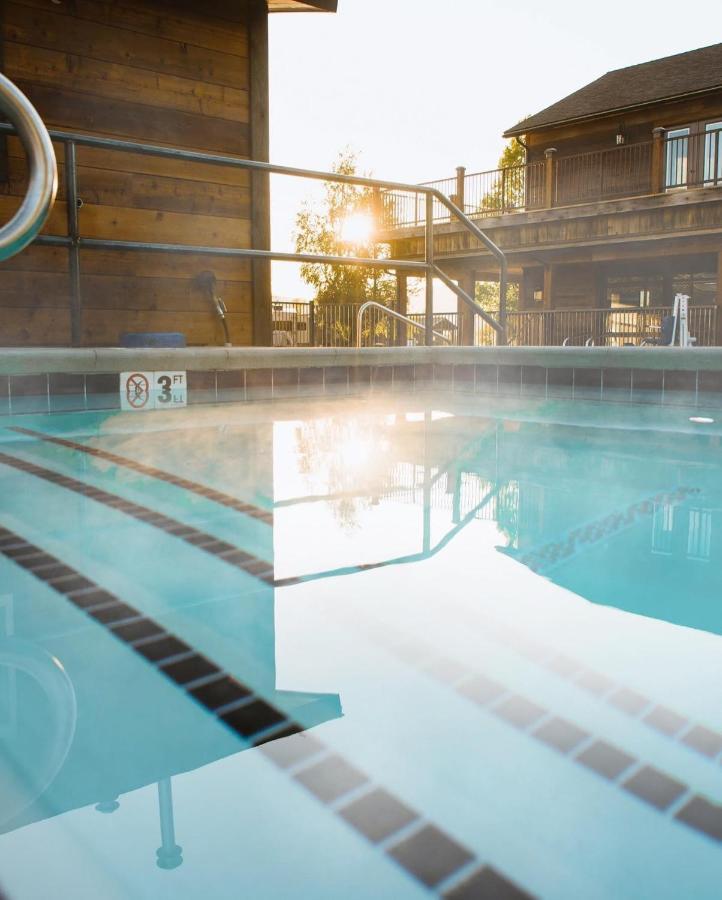 Teton Valley Resort Виктор Екстериор снимка