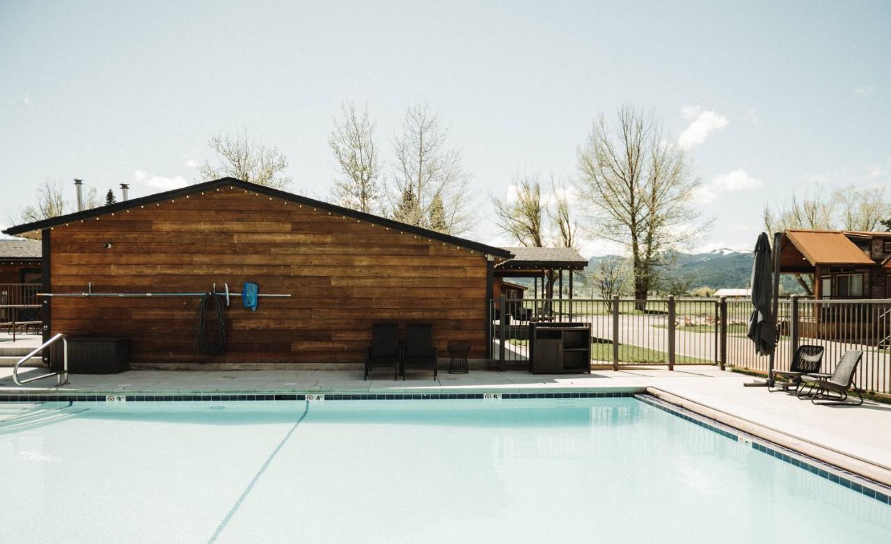 Teton Valley Resort Виктор Екстериор снимка