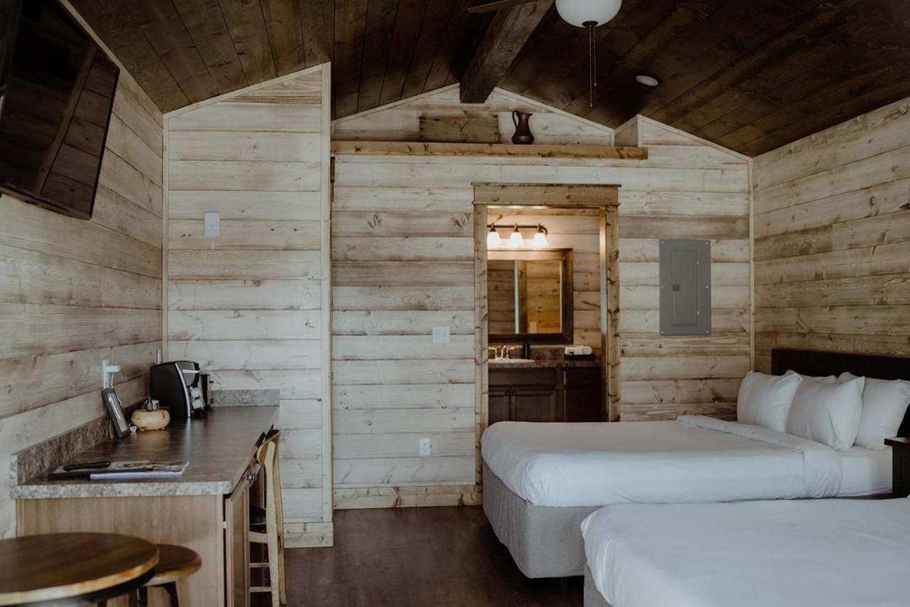 Teton Valley Resort Виктор Екстериор снимка