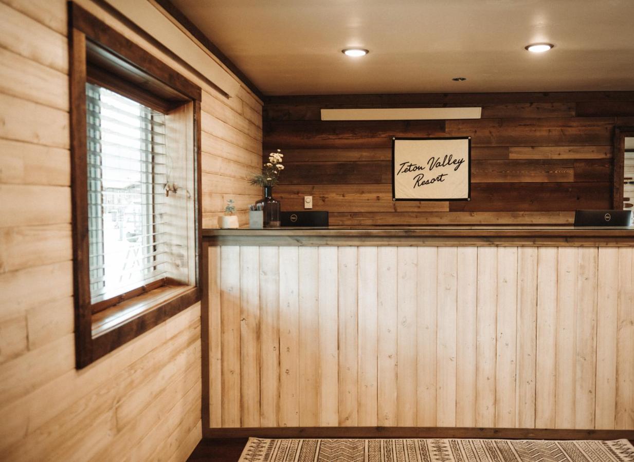 Teton Valley Resort Виктор Екстериор снимка